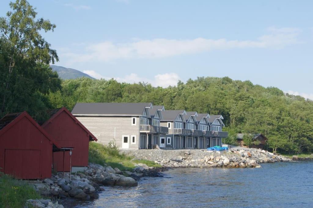 Helt Ny Rorbu Pa Slyngstad I Alesund Kommune Exterior foto
