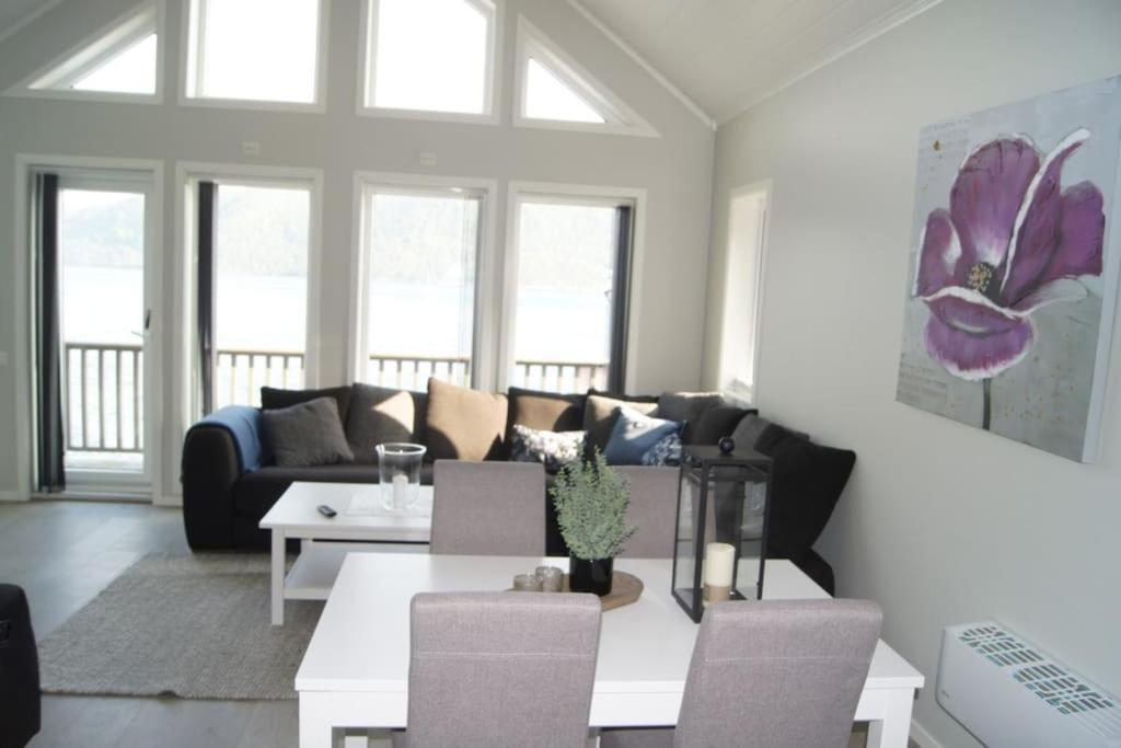 Helt Ny Rorbu Pa Slyngstad I Alesund Kommune Exterior foto